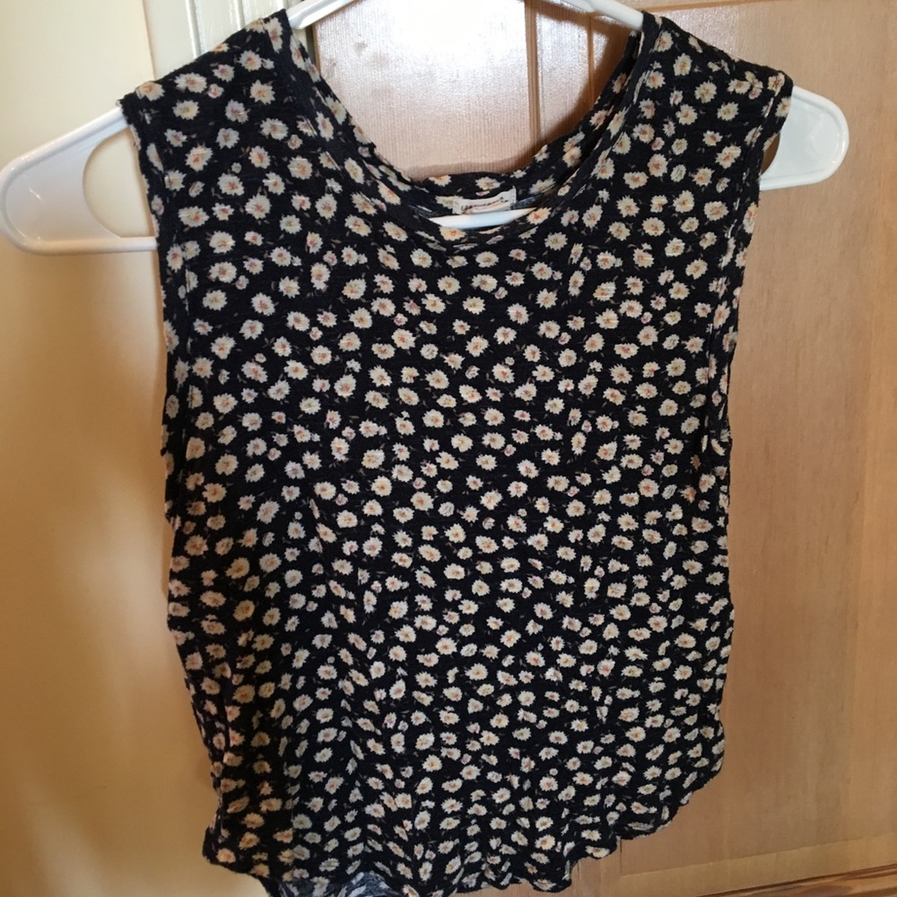 Flowered tank